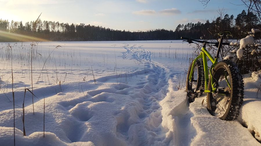 Elektrijalgrattamatk Piirisaarele