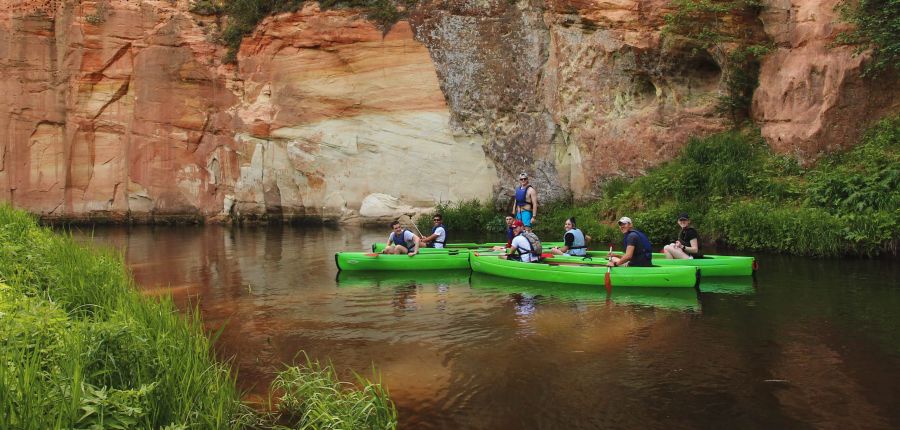 Canoeing Ahja river, Taevaskoja